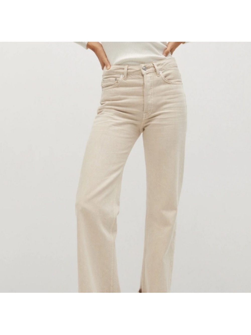 NEW Mango White Denim Ariadna Button Fly high-rise jeans raw hemline Size 4